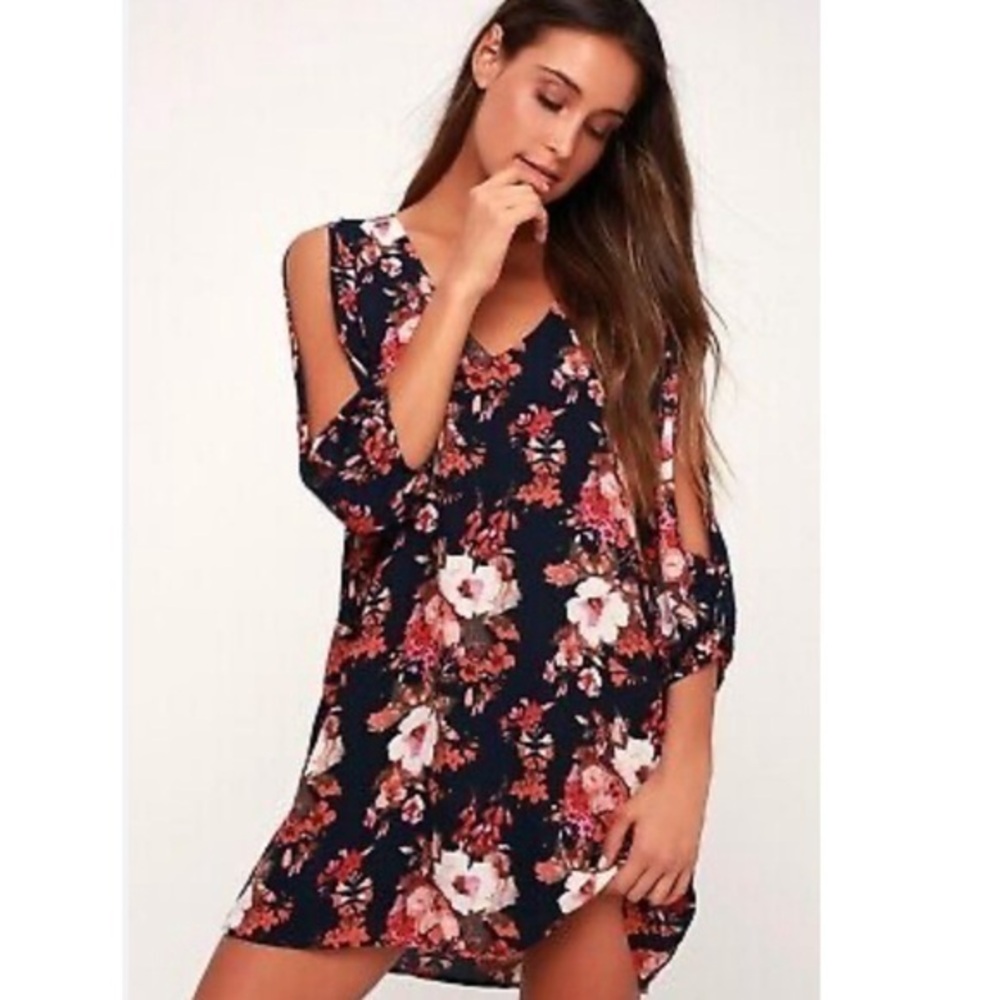 Lulus Shifting Dears Navy Blue Floral Print 3/4 Sleeve V Neck Shift Dress Medium